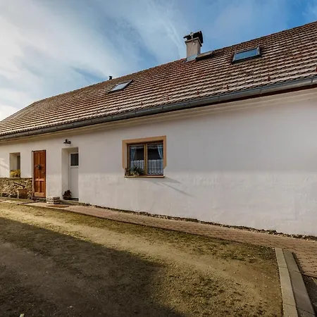 Prizemi Vesnicke Usedlosti - Cozy Village Homestead *