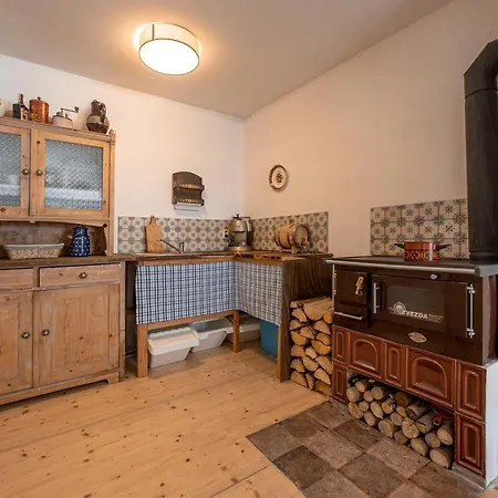 Prizemi Vesnicke Usedlosti - Cozy Village Homestead Lägenhet *