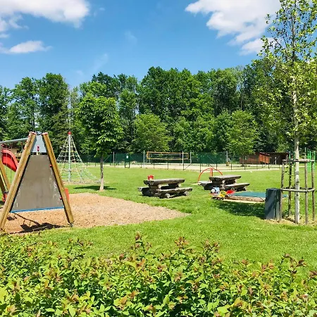 Prizemi Vesnicke Usedlosti - Cozy Village Homestead Lägenhet