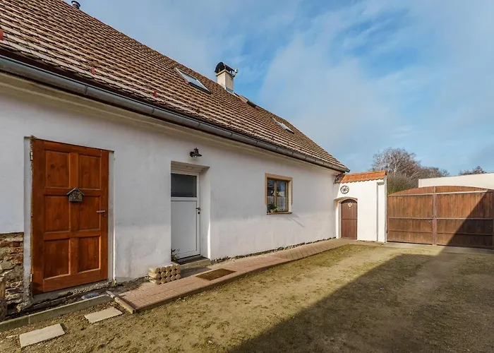 Prizemi Vesnicke Usedlosti - Cozy Village Homestead Apartment Vidov